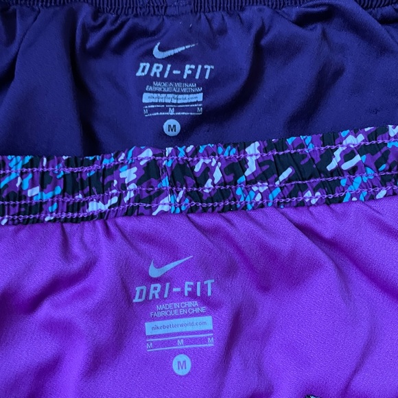 Lot of 2 Nike Women's Dri-Fit running shorts, medium - Picture 6 of 7